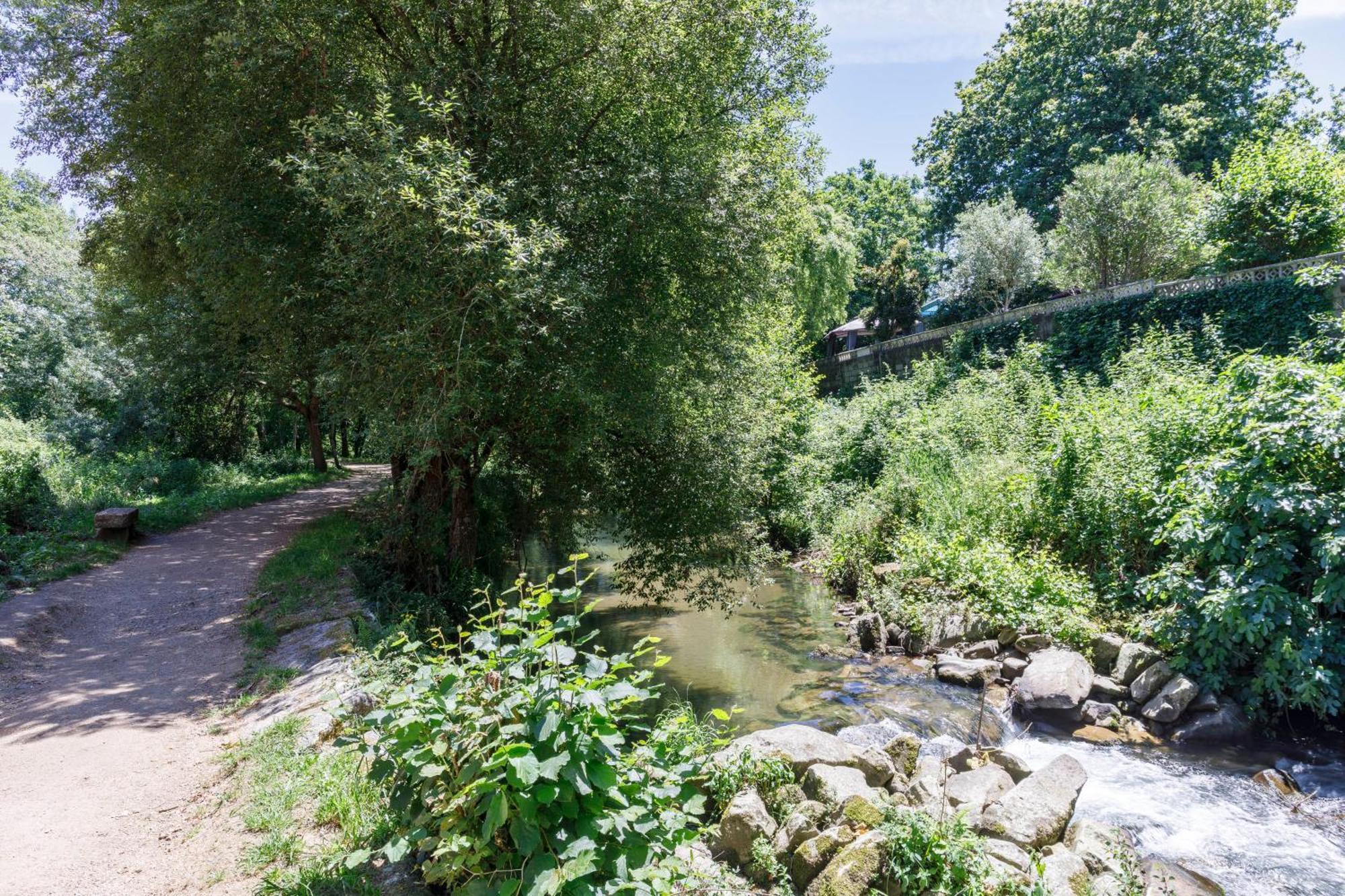 Hermoso Molino Restaurado A Pie Del Rio En Виго Экстерьер фото